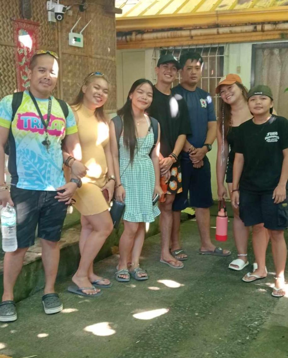 Bambooze Hauz Hotell Balabag  Eksteriør bilde
